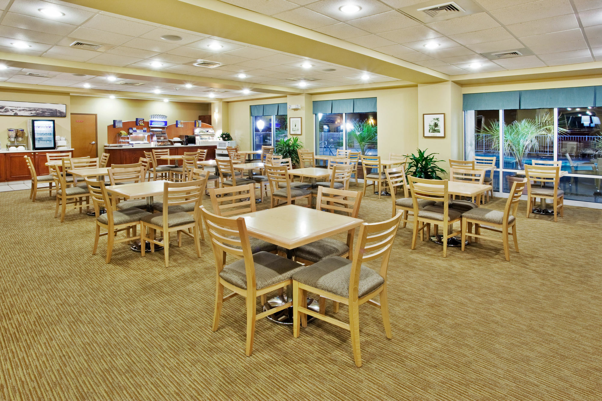 Holiday Inn Express Myrtle Beach-Broadway At The Beach By Ihg Buitenkant foto
